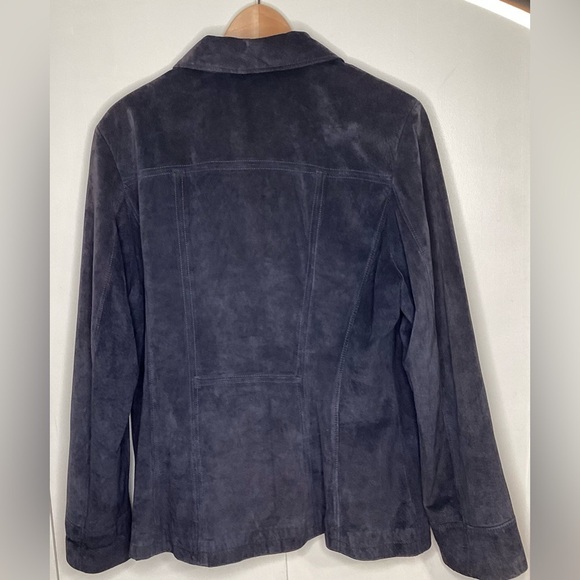 Danier woman’s Mid Legnth, blue suede Button Up jacket, Xl - Picture 4 of 13